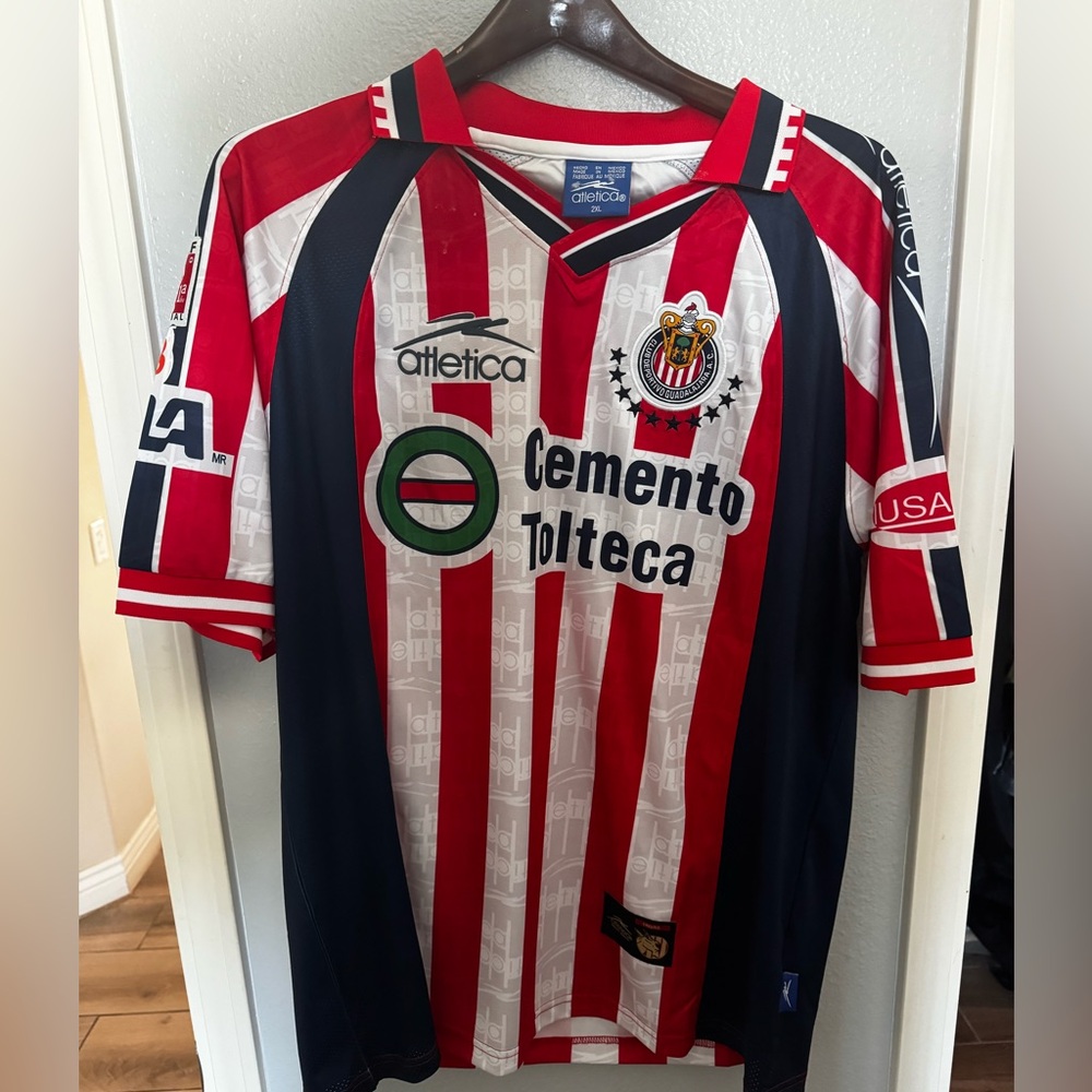 Retro Chivas jersey 2000